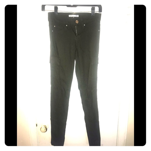 Army green cargo jogging - Picture 1 of 1